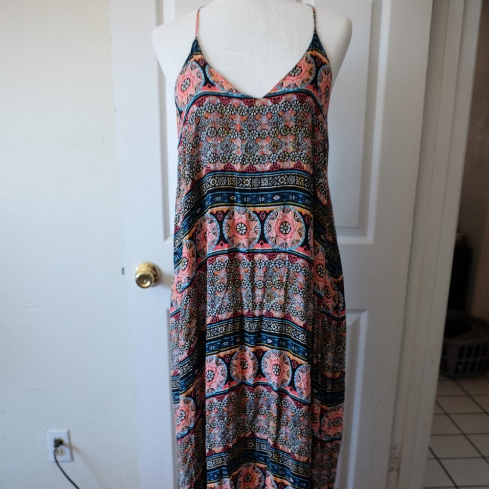 Xhiliration Boho Maxi Print Dress with Pockets